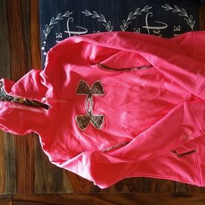 Women's hoodie